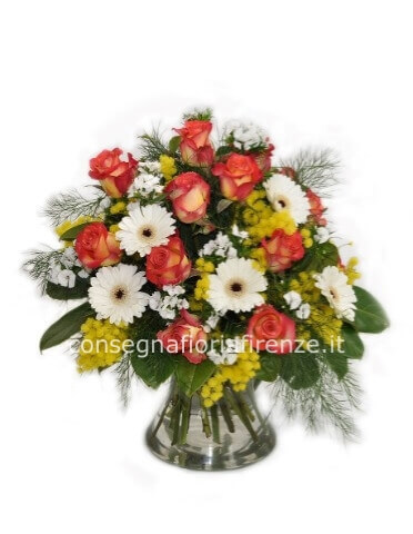 Bouquet standard di fiori assortiti con mimosa