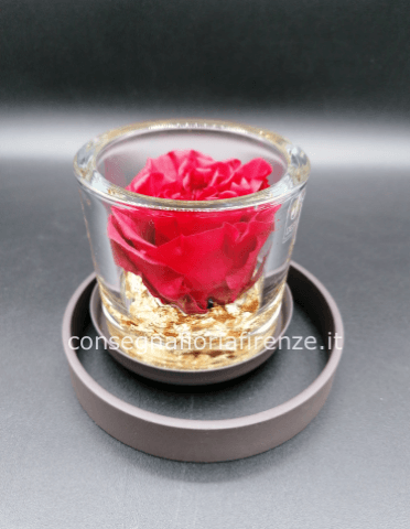 Composizione con rosa stabilizzata e vasetto design moderno grande